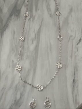 Vintage necklace and earring set